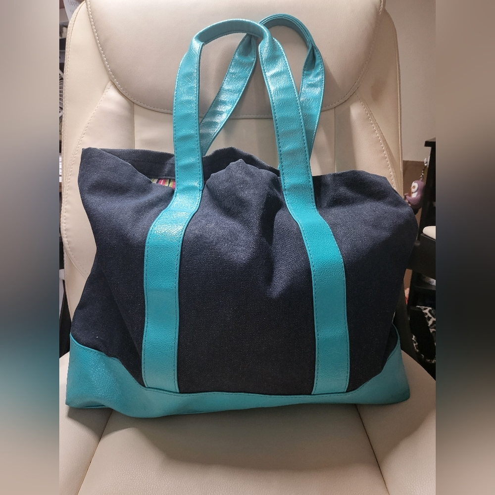 Bath & Body Works Multicolor Striped Bag